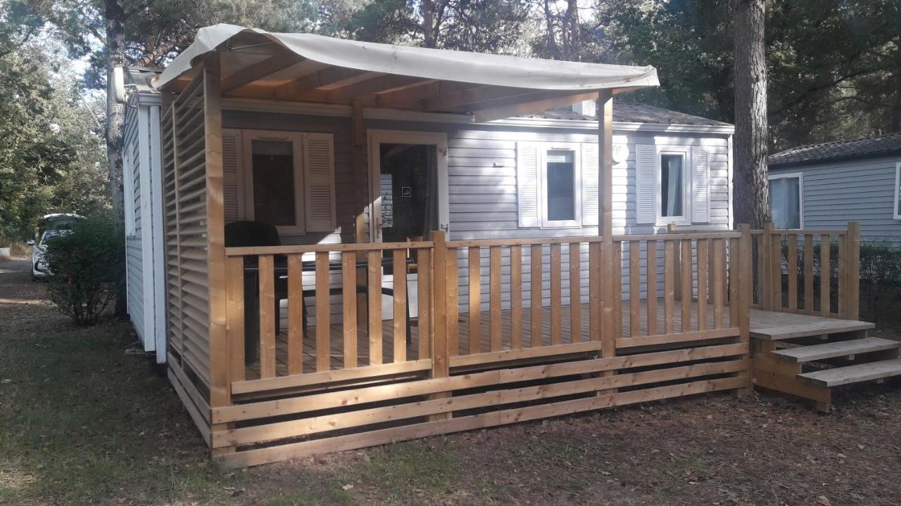 Mobil Home Camping 3*** Piscine Chauffee La Boissiere-de-Montaigu Bagian luar foto