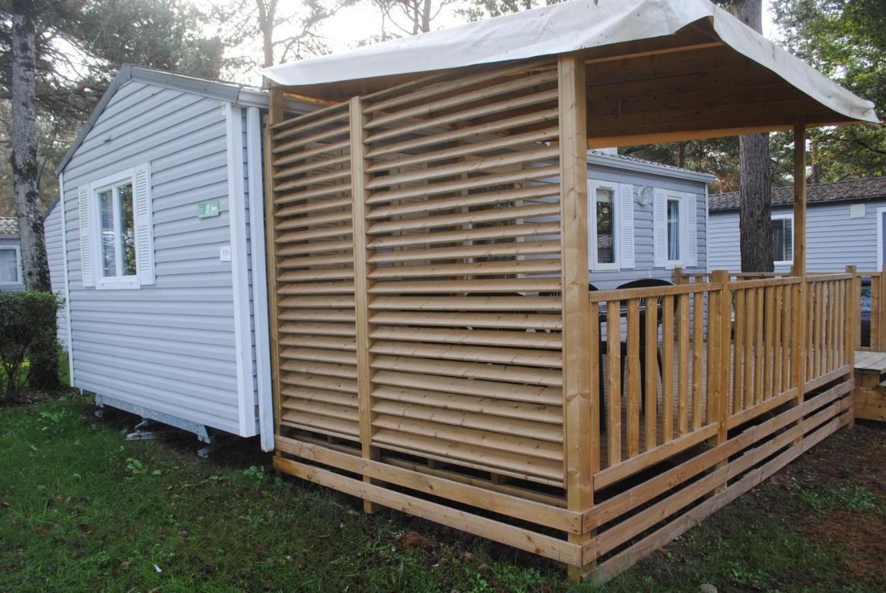 Mobil Home Camping 3*** Piscine Chauffee La Boissiere-de-Montaigu Bagian luar foto