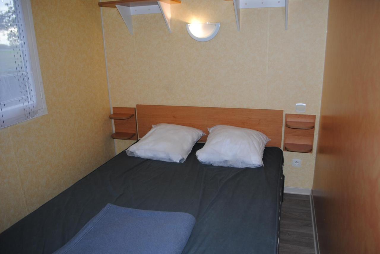 Mobil Home Camping 3*** Piscine Chauffee La Boissiere-de-Montaigu Bagian luar foto