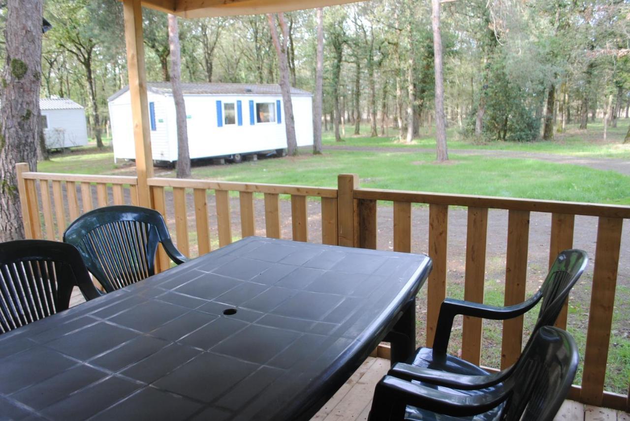 Mobil Home Camping 3*** Piscine Chauffee La Boissiere-de-Montaigu Bagian luar foto